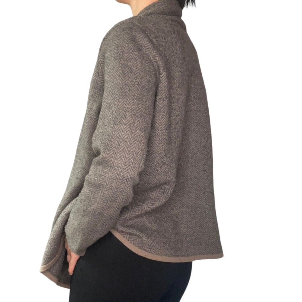 Cynthia Rowley Merino Wool Blend Shawl Wrap Sweater - Picture 6 of 12